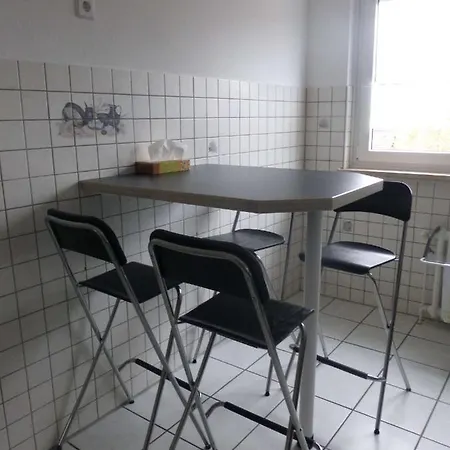 Ferienwohnung 'Zimmer Frei' Gelsenkirchen Esterno foto